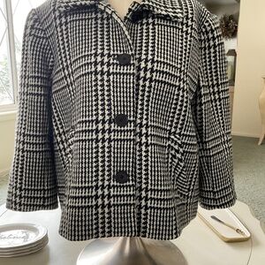 Ralph Lauren Black and White Houndstooth Plaid Jacket, size 16